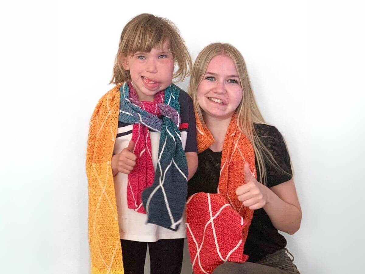 Milli Scarf
